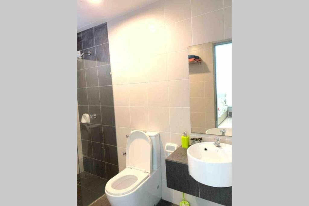 Zy Studio @ Evo Soho Bangi Astro Wifi Netflix Buitenkant foto